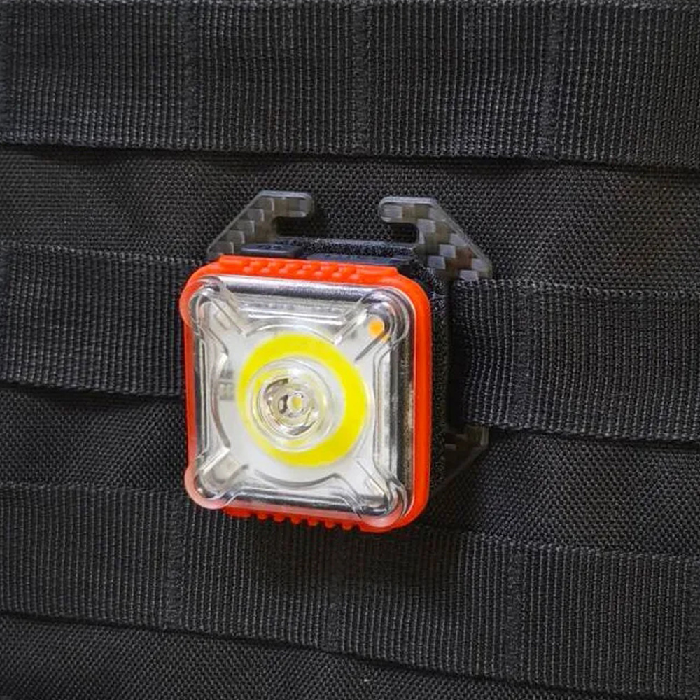 Outdoor Adventure Vest - Outdoor Flashlight EDC Portable Mini Light